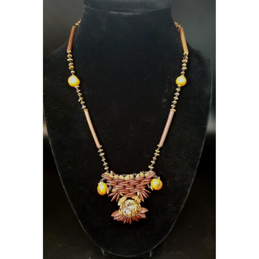 Vintage Primitive Style Apple Seed Pendant‎ And Beaded Necklace  W/Toggle ~ 17"